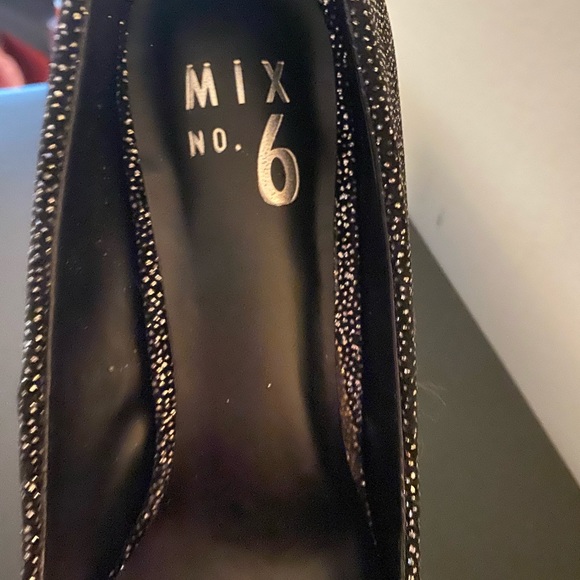Mix No. 6  SARTI Gun Metal Sparkle Pumps - Picture 5 of 6